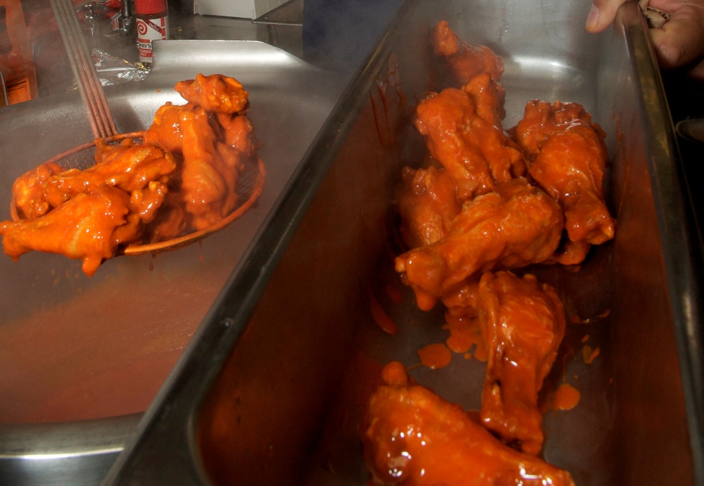 Coast_Guard_buffalo_chicken_wings